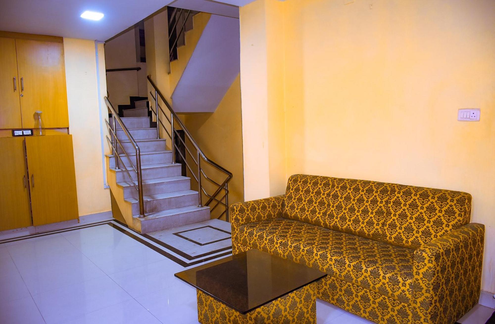 Naksha Tree Hotels - Mogappair Chennai Eksteriør billede