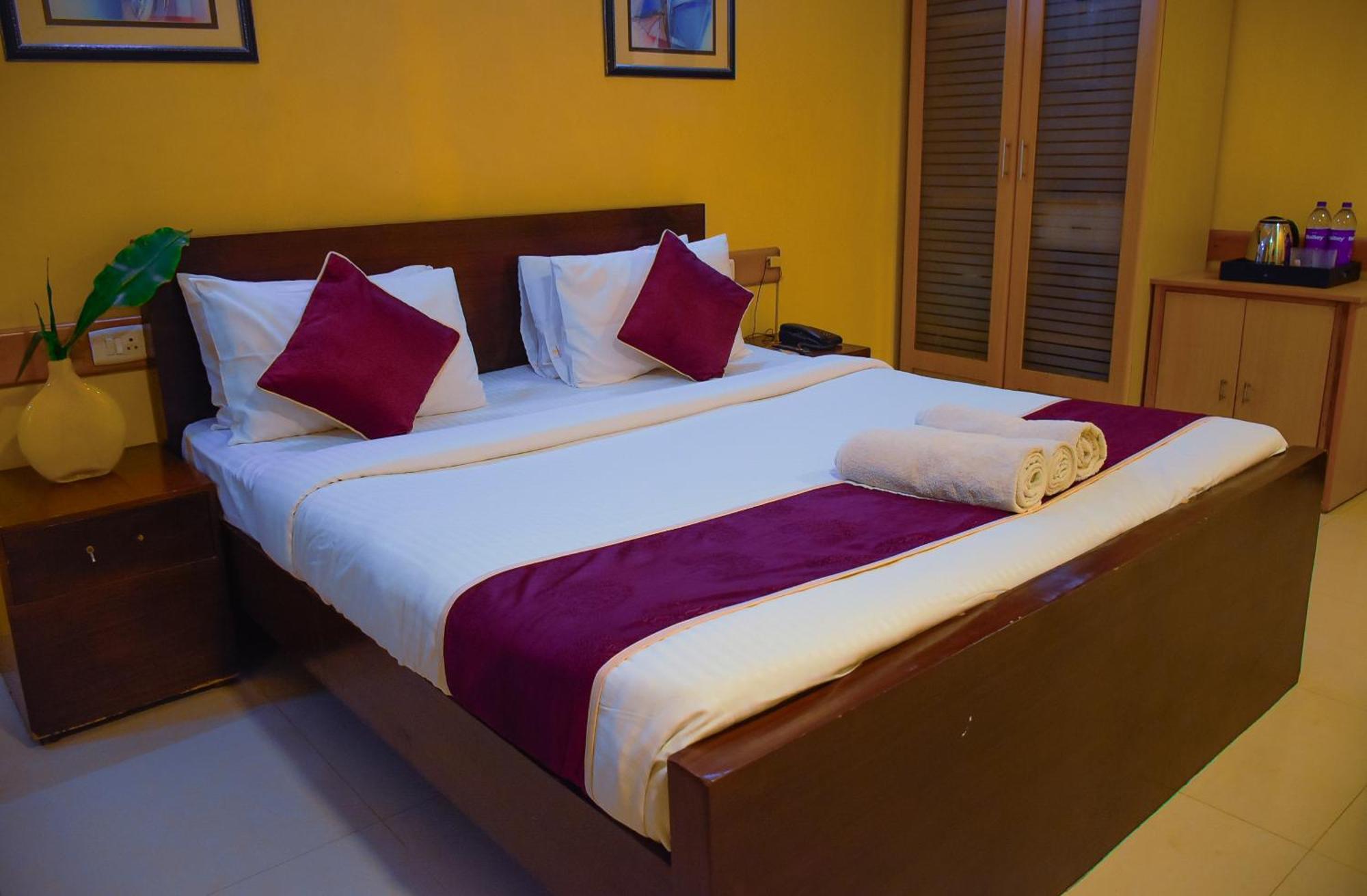Naksha Tree Hotels - Mogappair Chennai Eksteriør billede