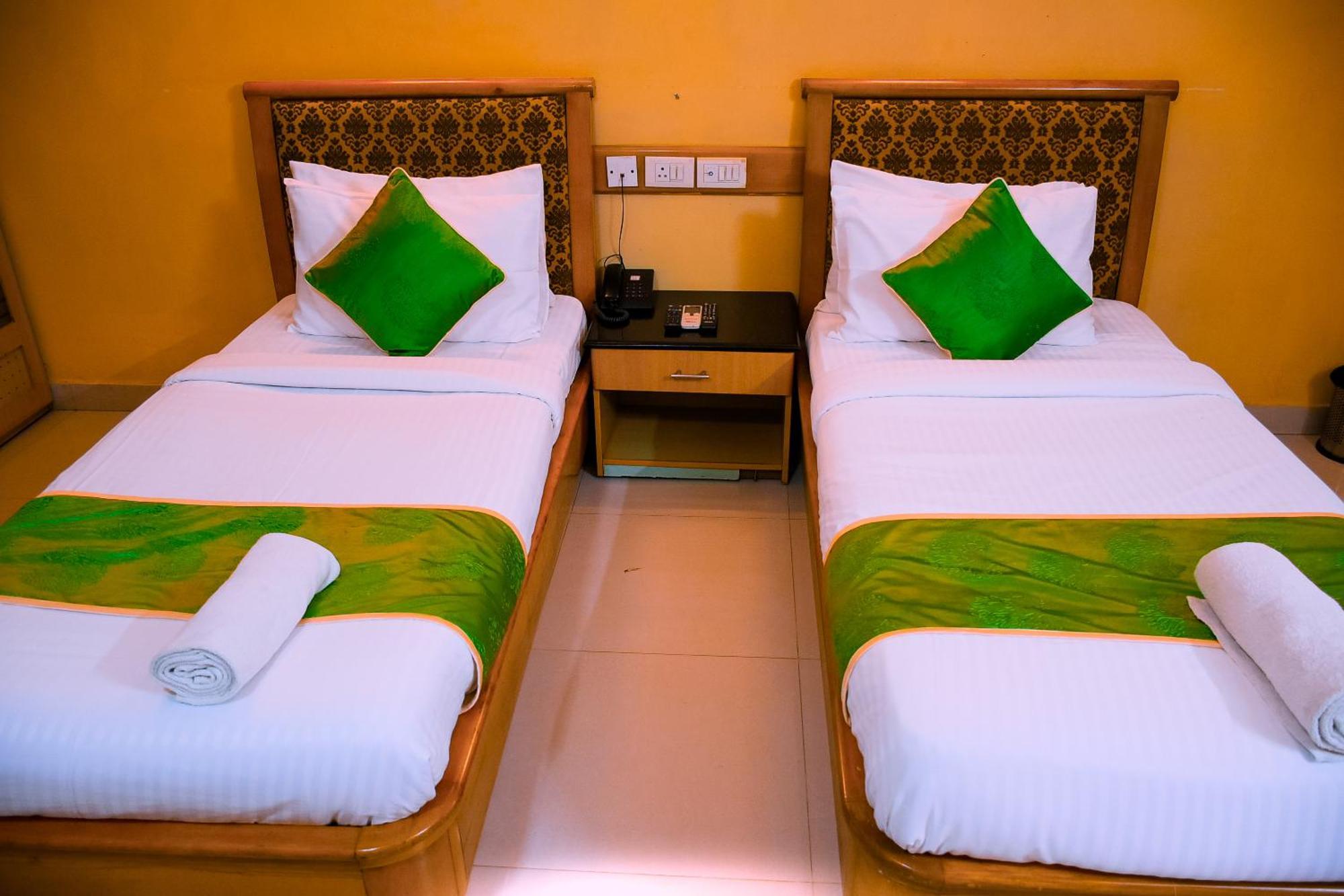 Naksha Tree Hotels - Mogappair Chennai Eksteriør billede
