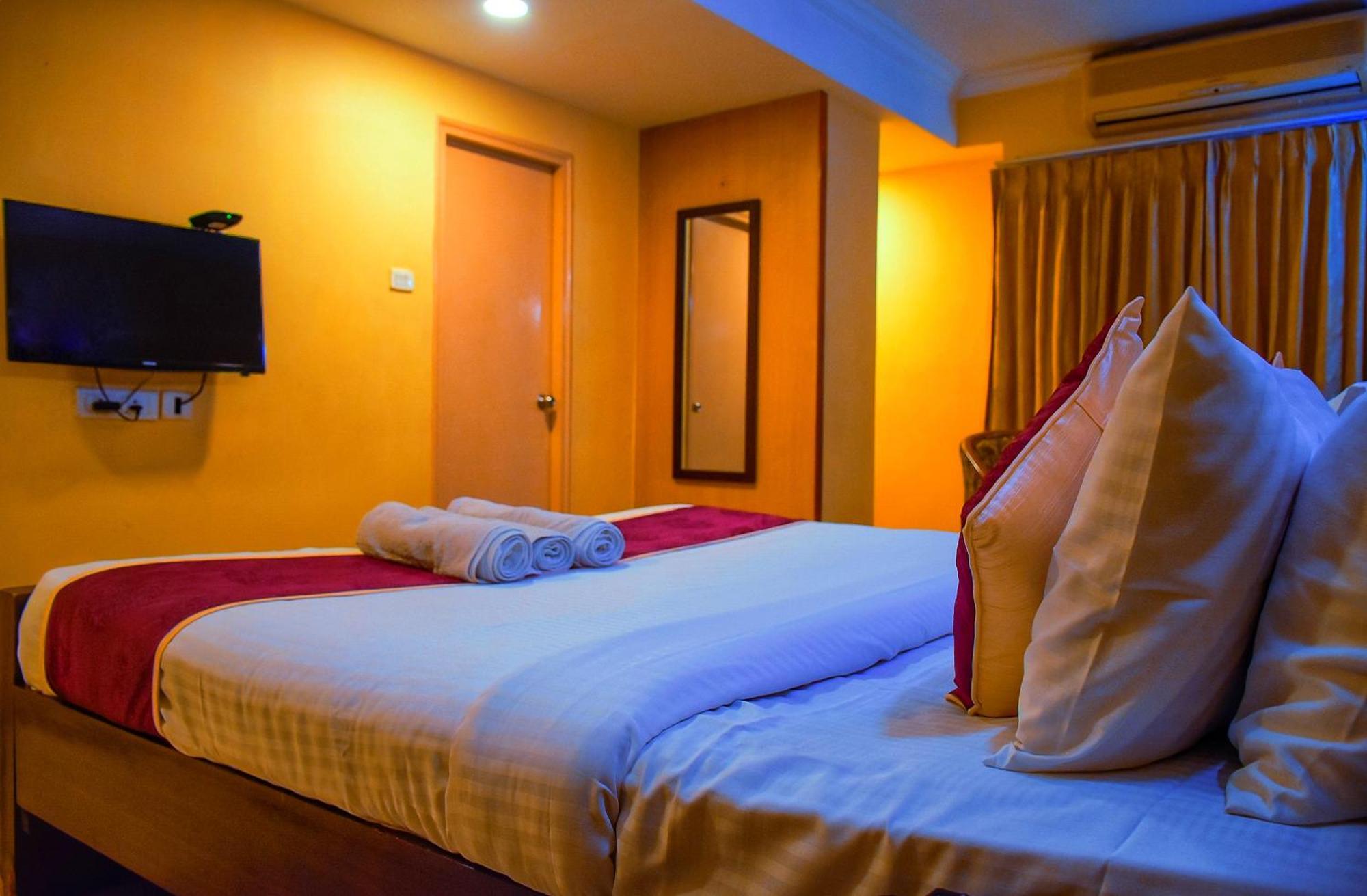 Naksha Tree Hotels - Mogappair Chennai Eksteriør billede
